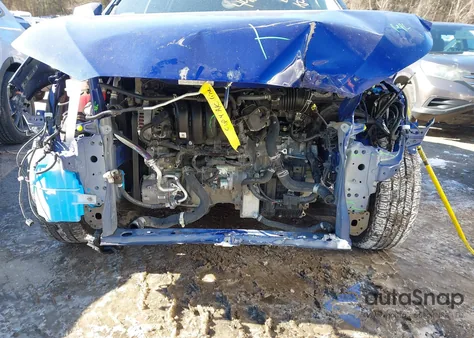 2024 Toyota Corolla Cross Le from USA, damaged, VIN 7MUCAAAG6RV096082